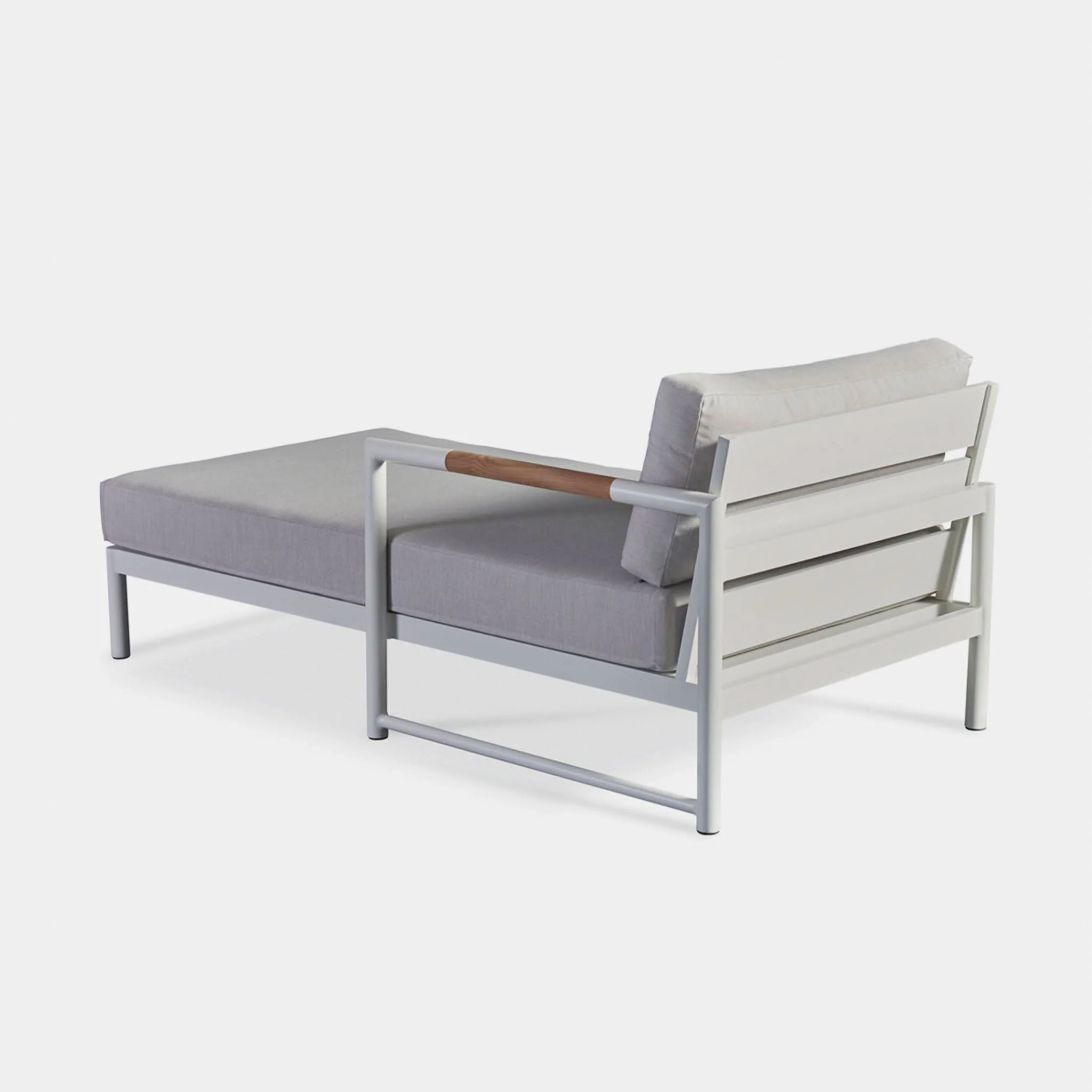 Breeze Xl Aluminum Chaise Right - Image 10