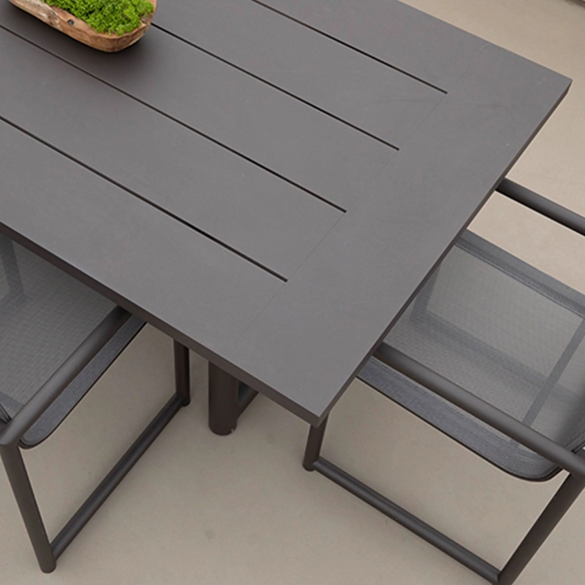 Breeze Xl Aluminum Dining Chair - Image 7