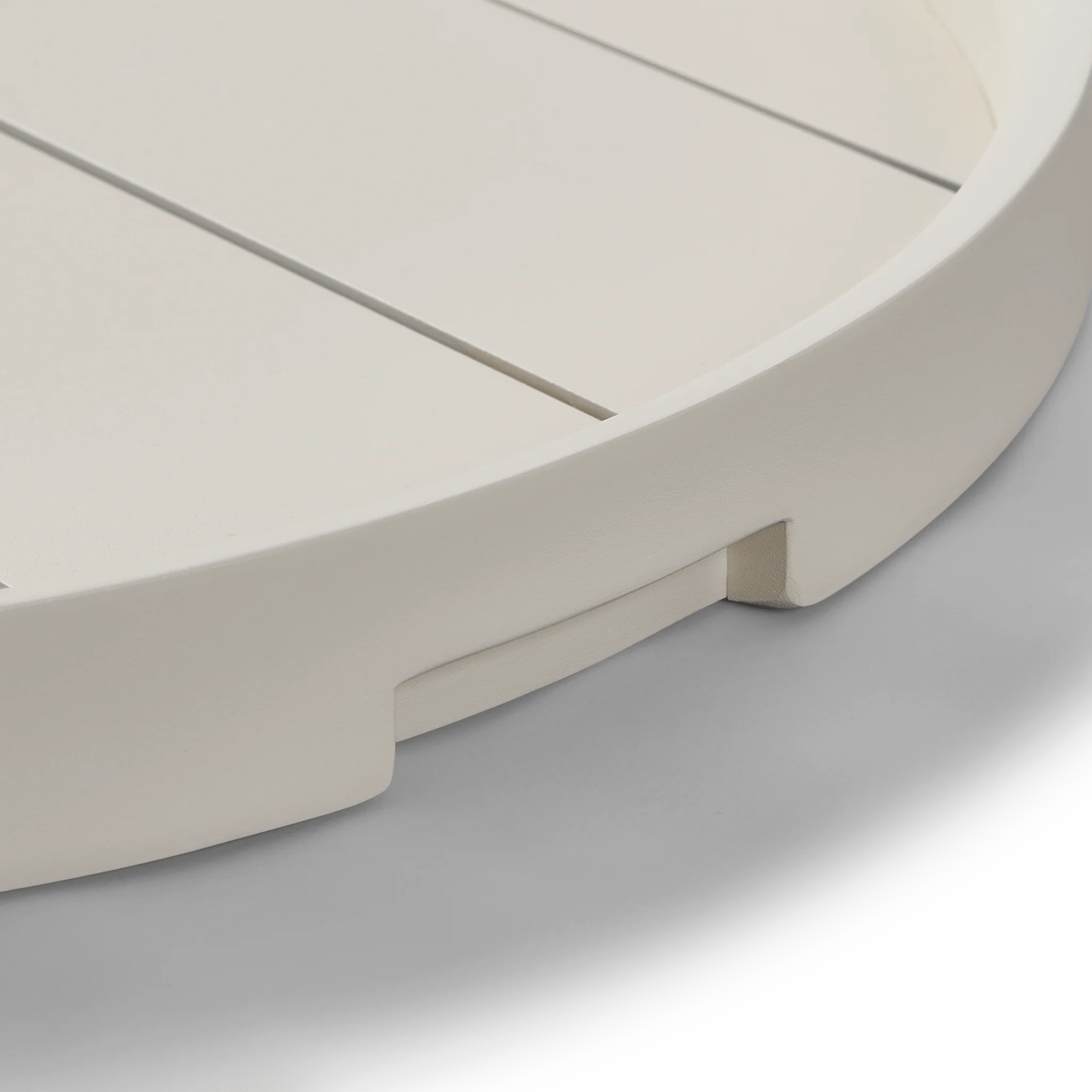 Tavola Aluminum Round Tray 24" - Image 4