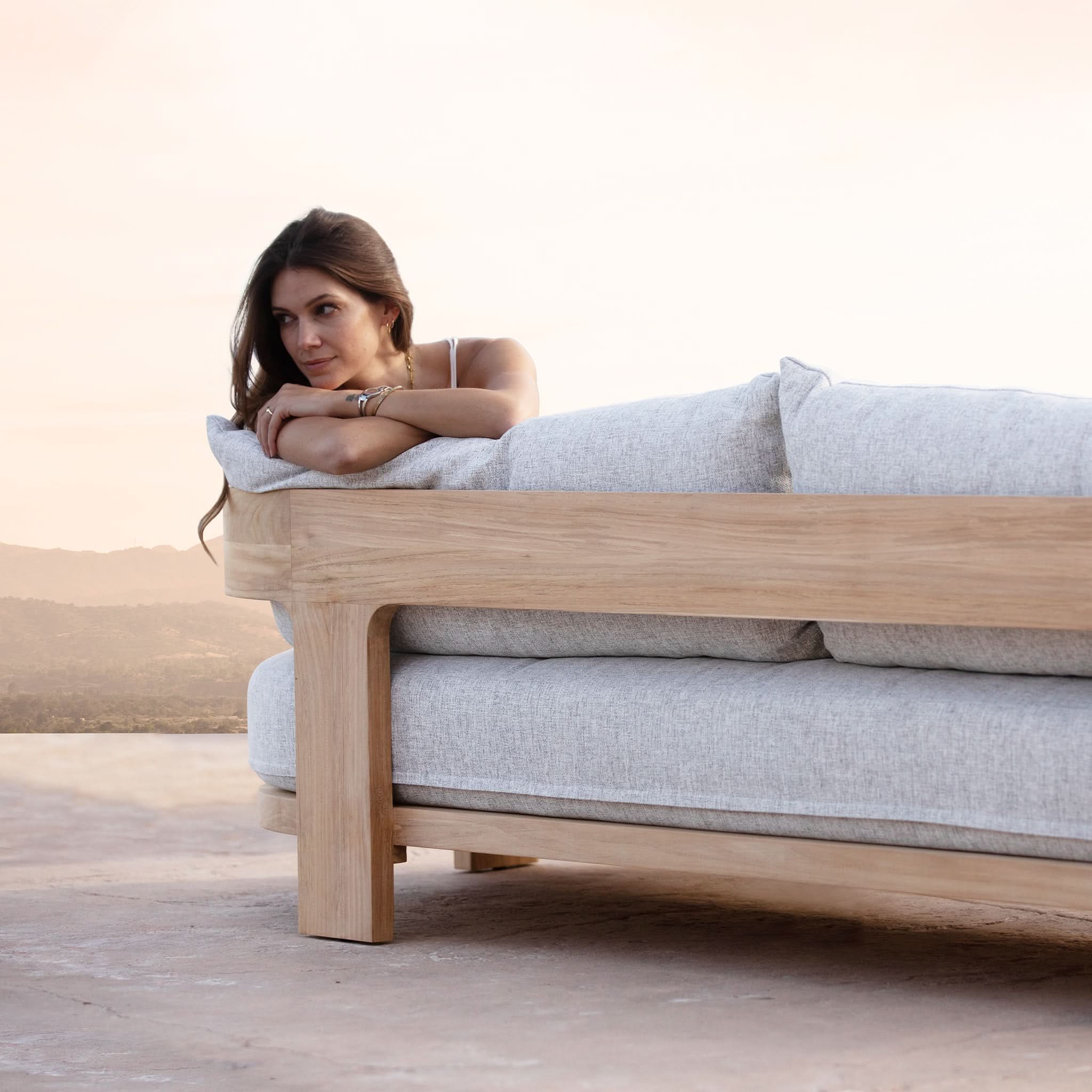 Victoria Teak 3 Seat Sofa - Image 6